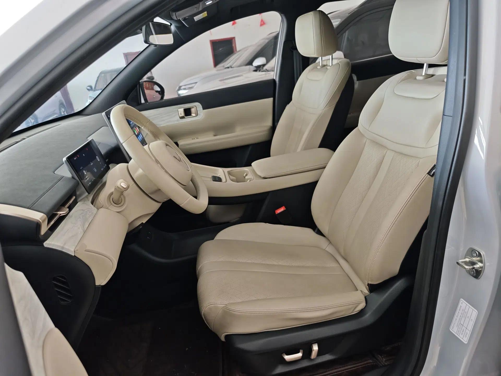 Wuling Xingguang S 2024 130 km Flagship Version — миниатюра 17