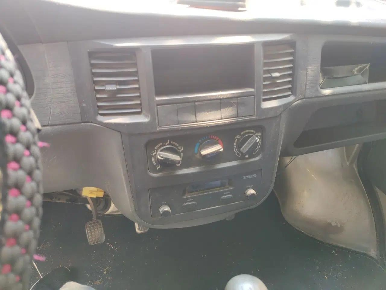 Wuling Zhiguang 2008 1.0L Standard Version — миниатюра 13