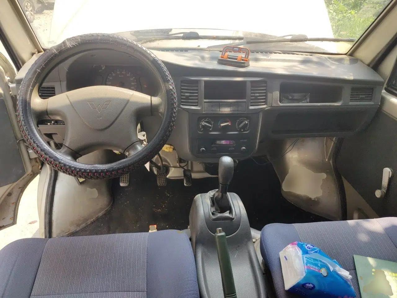 Wuling Zhiguang 2008 1.0L Standard Version — миниатюра 9