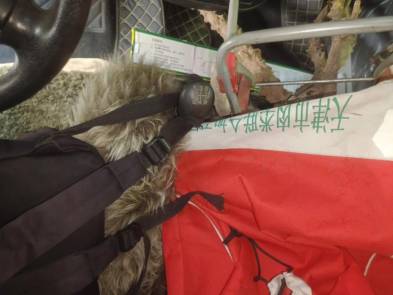 Wuling Zhiguang 2020 1.2L Van Utility Model China VI Emission Standard 2 Seats LSI — миниатюра 14