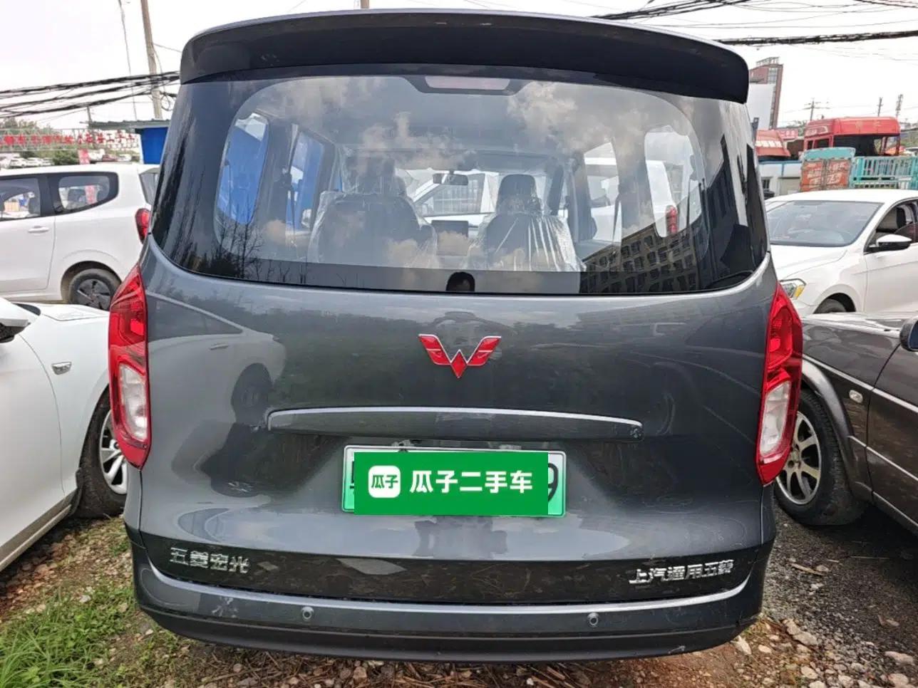 Wuling Hongguang New Energy 2025 Extended-Range Hybrid 50KM Comfort Version — миниатюра 5