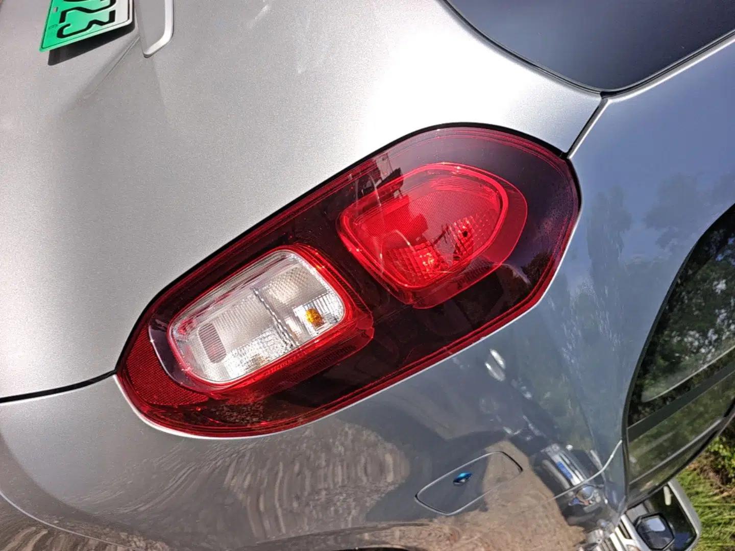 Wuling Hongguang New Energy 2025 Extended-Range Hybrid 50KM Comfort Version — миниатюра 9
