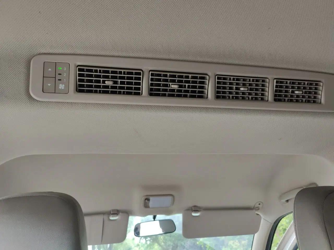 Wuling Rongguang S 2023 1.5L Base Version 5/7 Seats — миниатюра 18