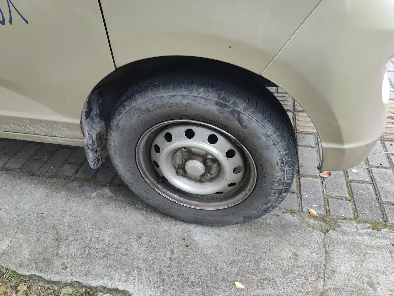 Wuling Rongguang S 2023 1.5L Base Version 5/7 Seats — миниатюра 8