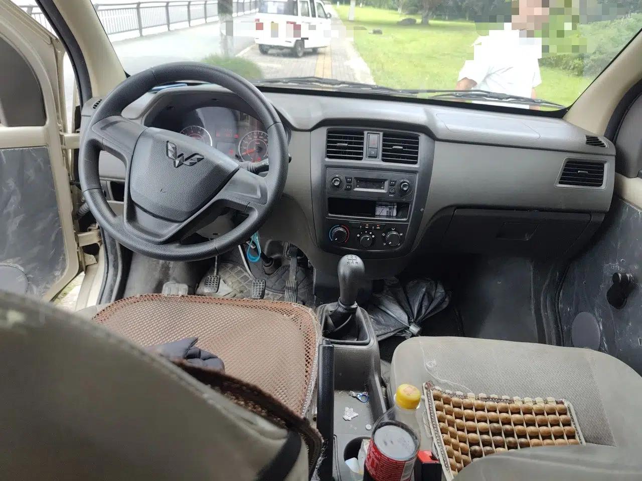Wuling Rongguang S 2023 1.5L Base Version 5/7 Seats — миниатюра 9