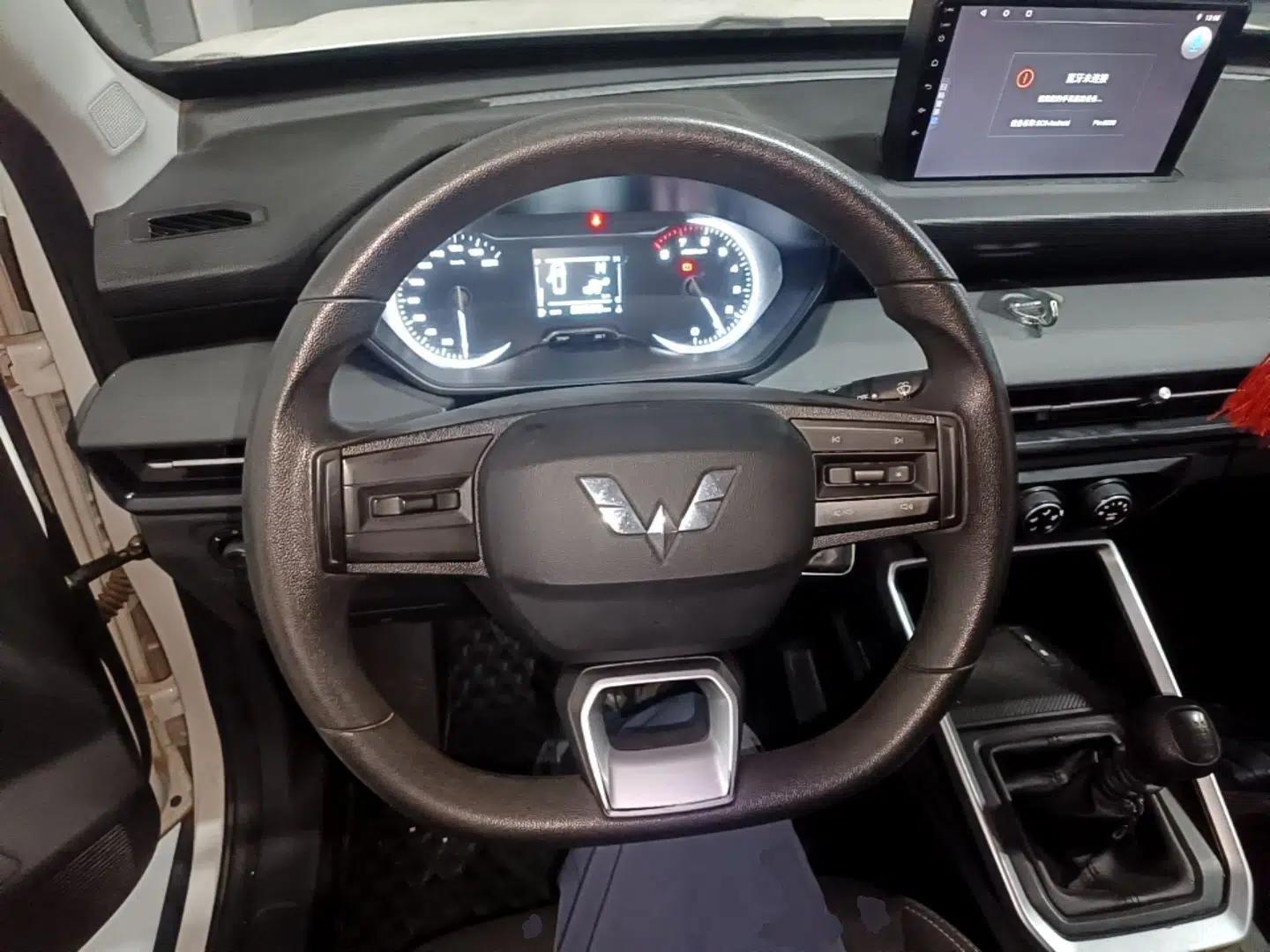 Wuling Alvez 2022 1.5L Manual Free-Style Model — миниатюра 13