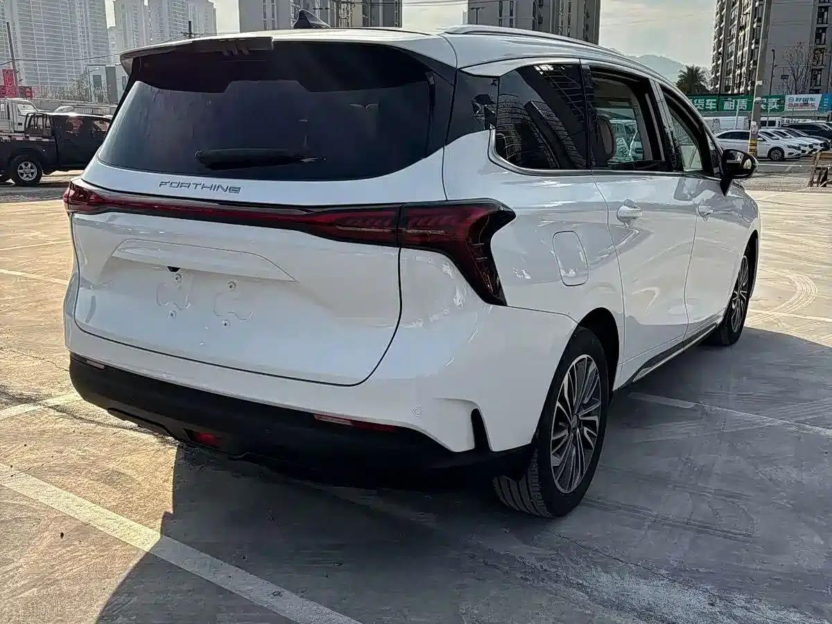 Fengxing Yacht 2022 1.5T DCT Wave Chaser Edition — миниатюра 10