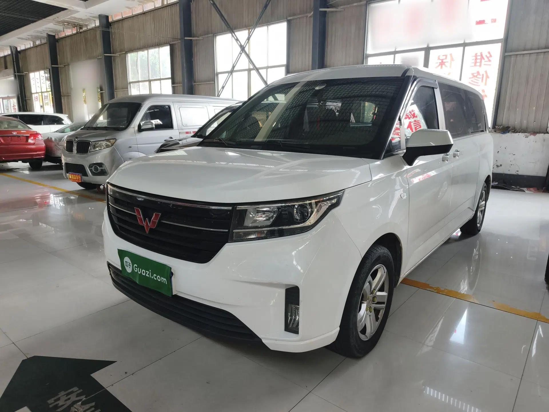 Wuling Zhengcheng 2021 1.5T Manual Luxury Version — миниатюра 1