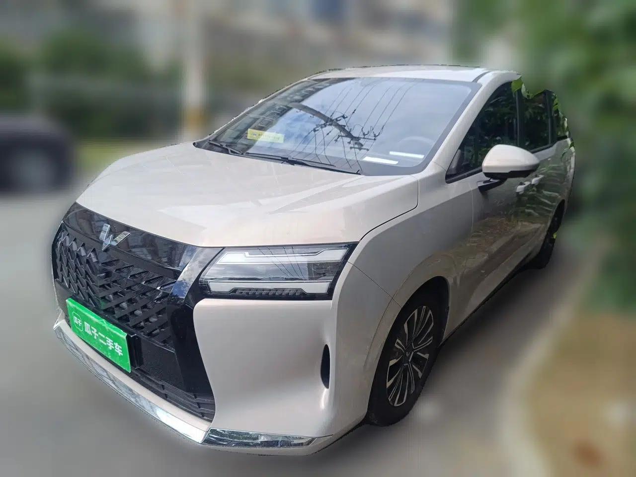 Wuling 730 2025 Model 1.5T CVT Elite Edition — миниатюра 1