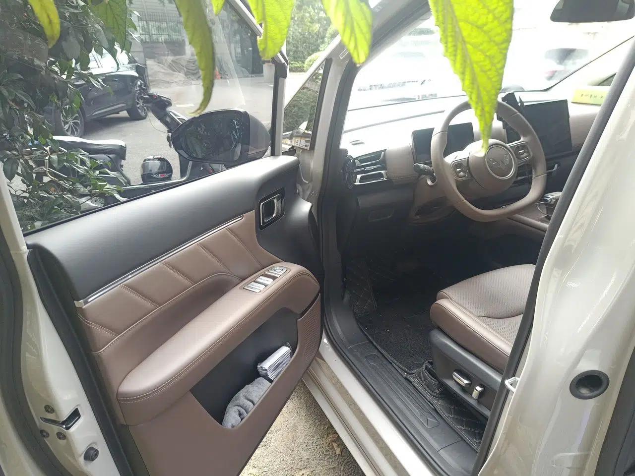 Wuling 730 2025 Model 1.5T CVT Elite Edition — миниатюра 16