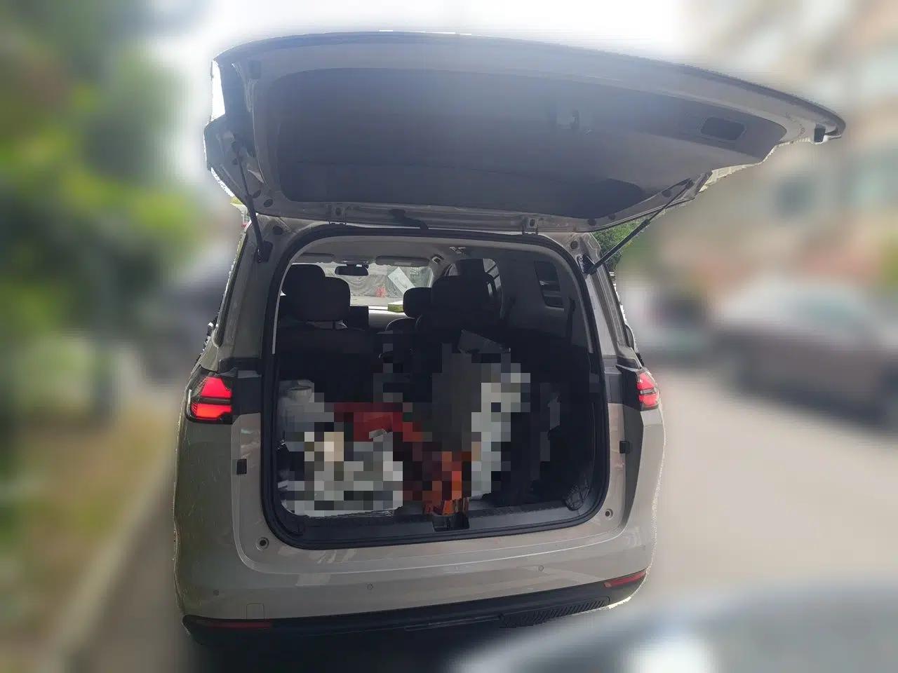 Wuling 730 2025 Model 1.5T CVT Elite Edition — миниатюра 19