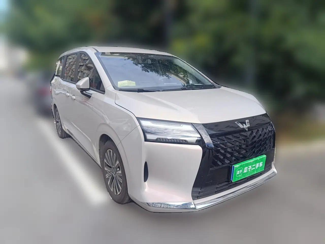 Wuling 730 2025 Model 1.5T CVT Elite Edition — миниатюра 3
