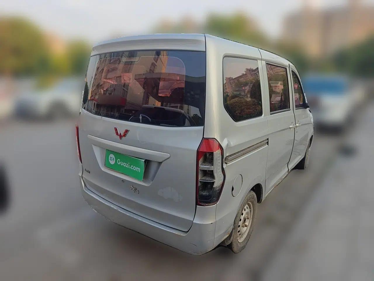 Wuling Zhiguang V 2017 1.2L Standard Version I LMH — миниатюра 6