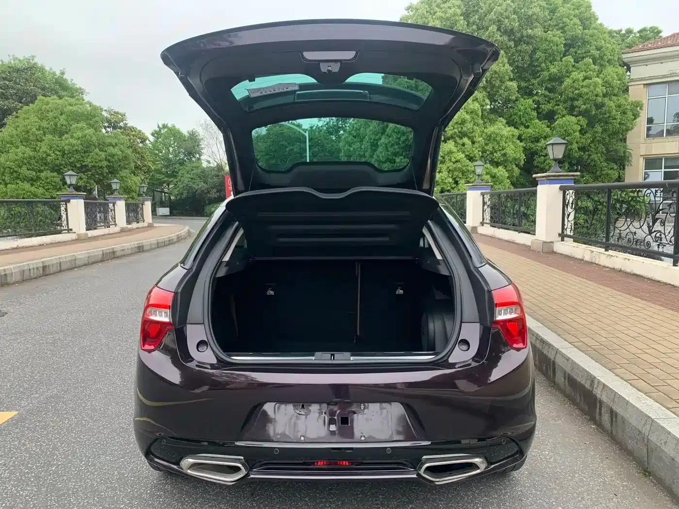 DS 5 2014 1.6T Luxury Edition THP200 — миниатюра 4