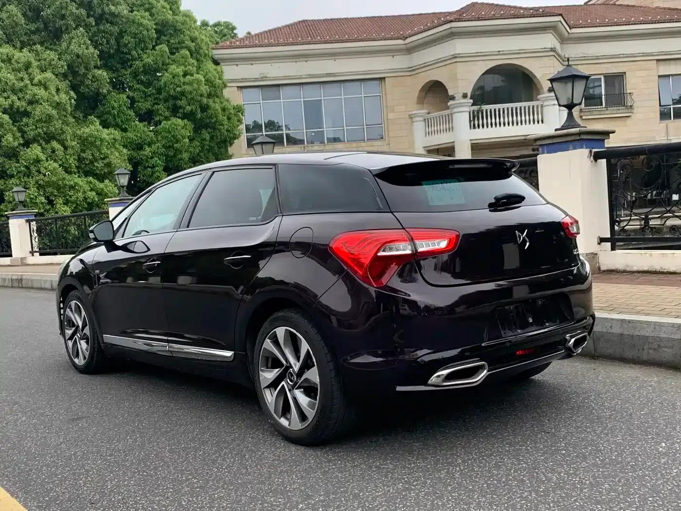 DS 5 2014 1.6T Luxury Edition THP200 — миниатюра 7
