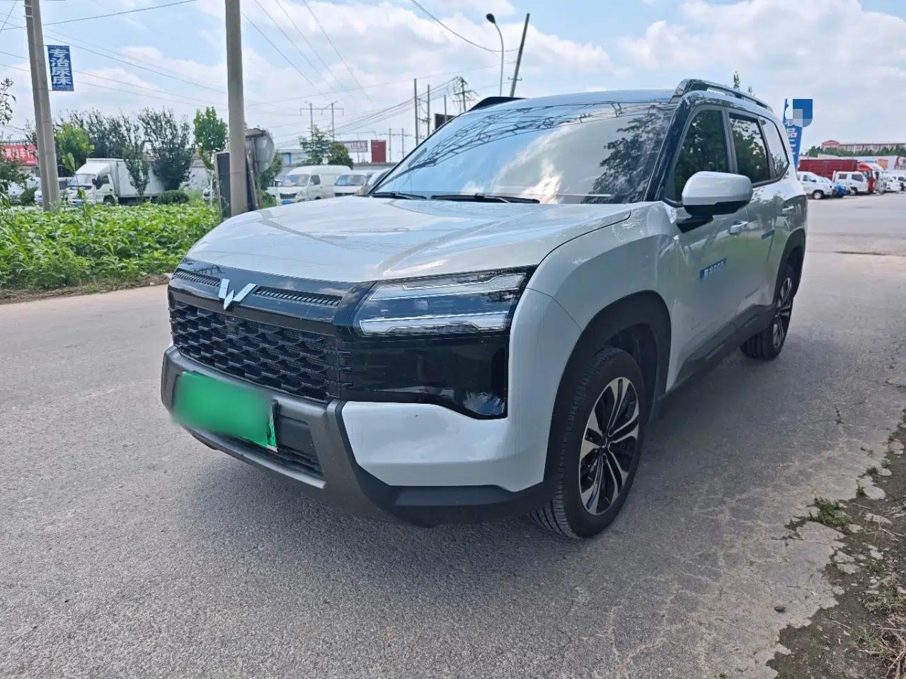 Wuling Xingguang 560 New Energy 2026 Model, Plug-in Hybrid, 125 km, Luxury Version — миниатюра 1