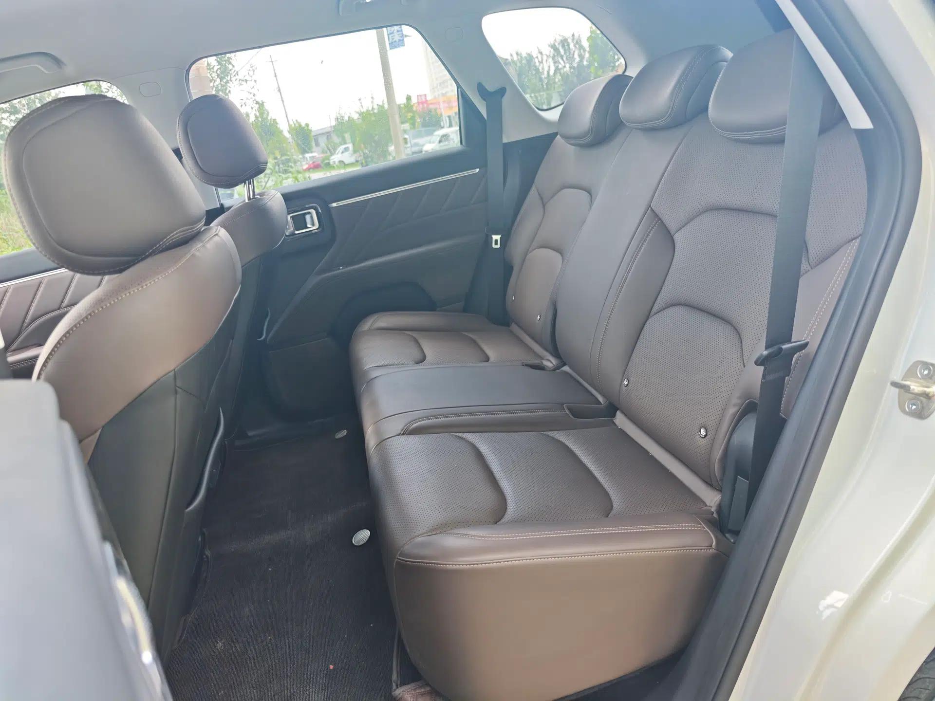 Wuling Xingguang 560 New Energy 2026 Model, Plug-in Hybrid, 125 km, Luxury Version — миниатюра 25
