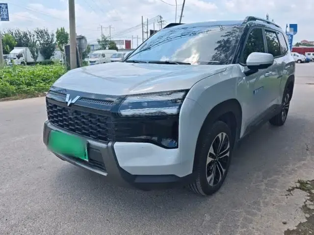 Wuling Xingguang 560 New Energy 2026 Model, Plug-in Hybrid, 125 km, Luxury Version