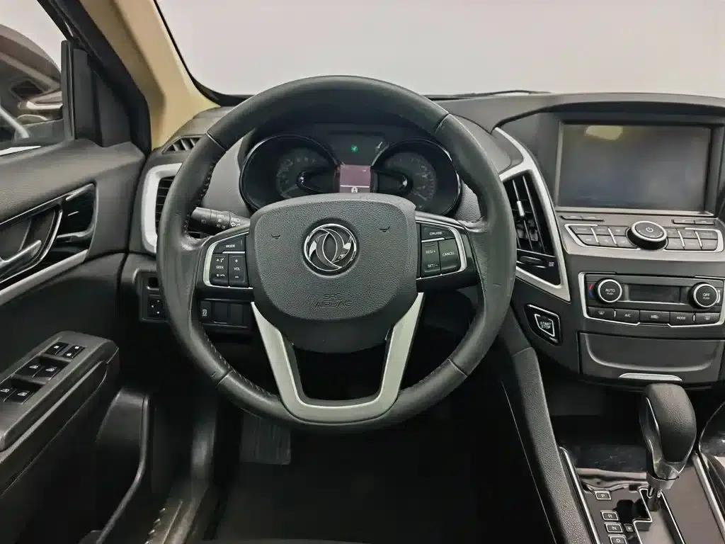 Dongfeng Fengshen AX7 2015 2.0L Automatic Smart Edition — миниатюра 11