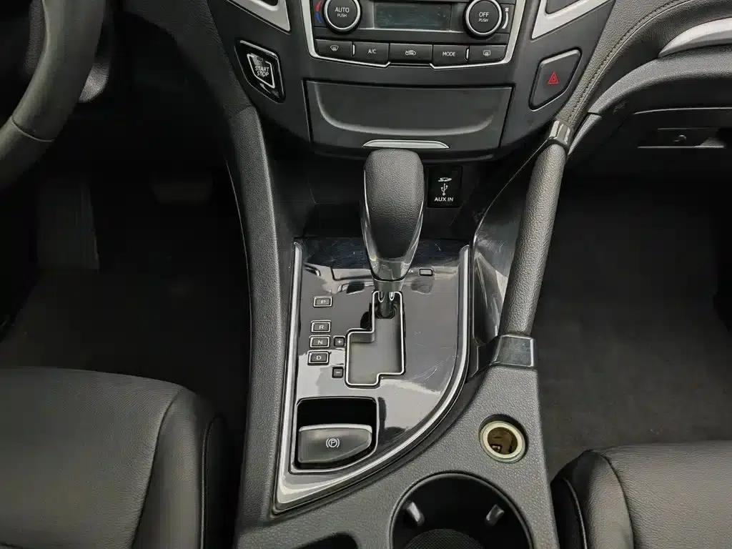 Dongfeng Fengshen AX7 2015 2.0L Automatic Smart Edition — миниатюра 13