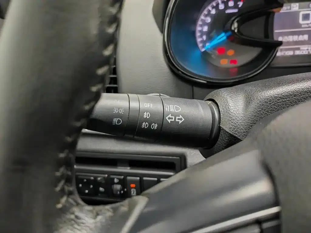 Dongfeng Fengshen AX7 2015 2.0L Automatic Smart Edition — миниатюра 21
