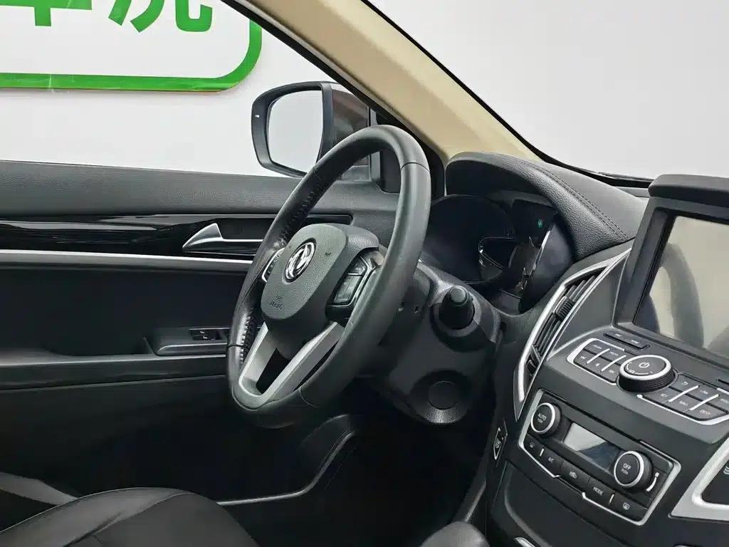 Dongfeng Fengshen AX7 2015 2.0L Automatic Smart Edition — миниатюра 22