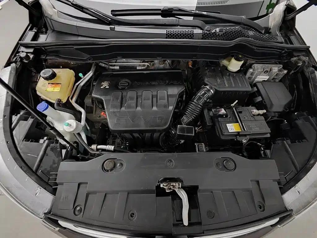 Dongfeng Fengshen AX7 2015 2.0L Automatic Smart Edition — миниатюра 6