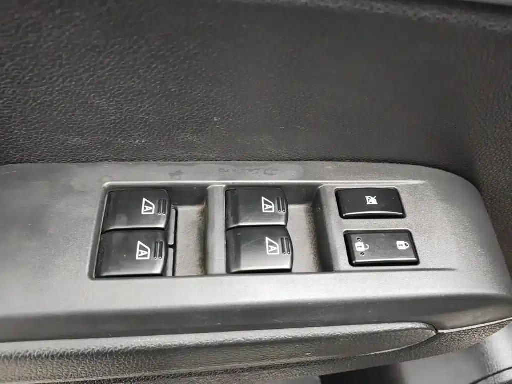 Dongfeng Fengshen AX7 2015 2.0L Automatic Smart Edition — миниатюра 9