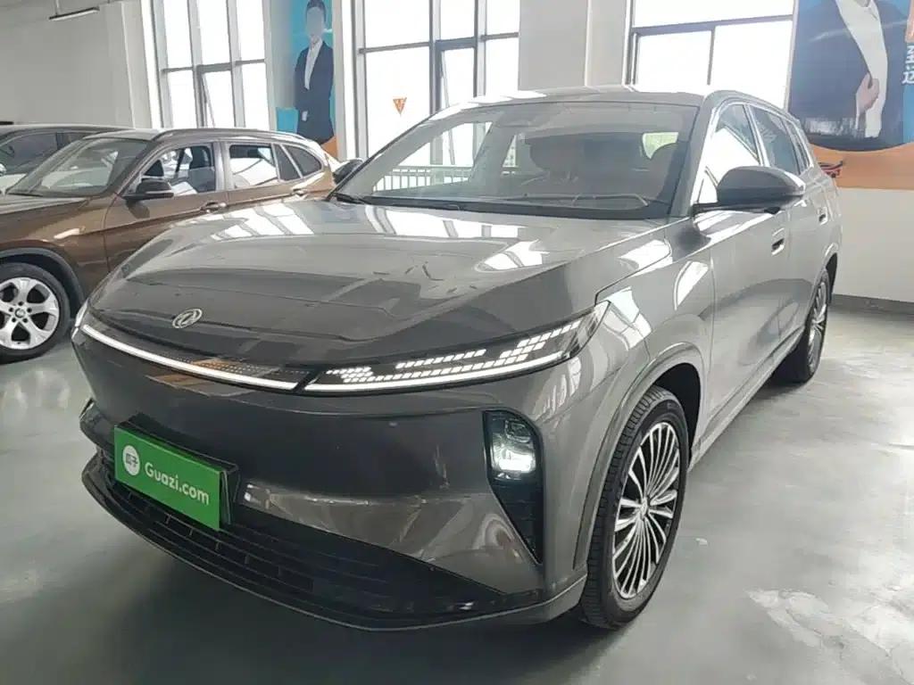 Dongfeng Fengshen L8 2025 Model 185KM Dream Edition — миниатюра 1