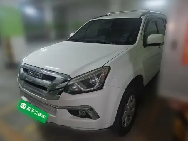 Isuzu mu-X 2017 3.0T Four-Wheel Drive Automatic Luxury Edition 5 Seats China V Emission Standard