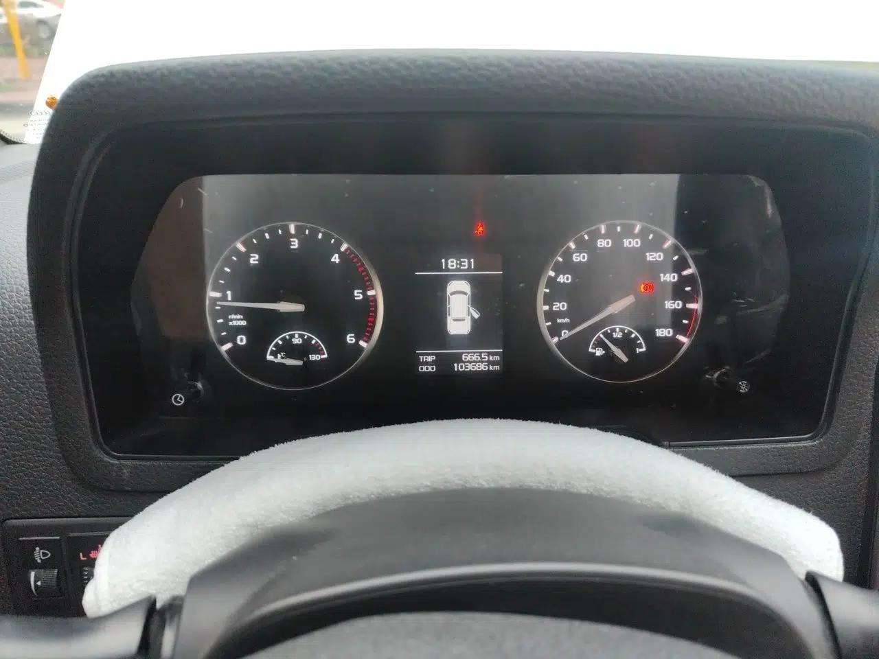 Isuzu Qingling T17 Isuzu transport truck, 3.0-liter diesel, box-type van, Qingling T-Series T17 — миниатюра 11