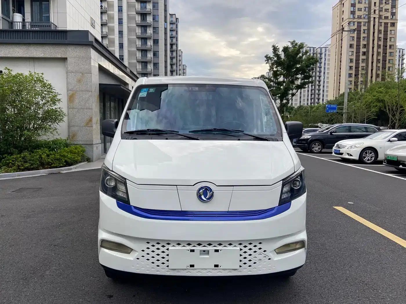 EM27 2024 Model, CATL 41.86kWh — миниатюра 2