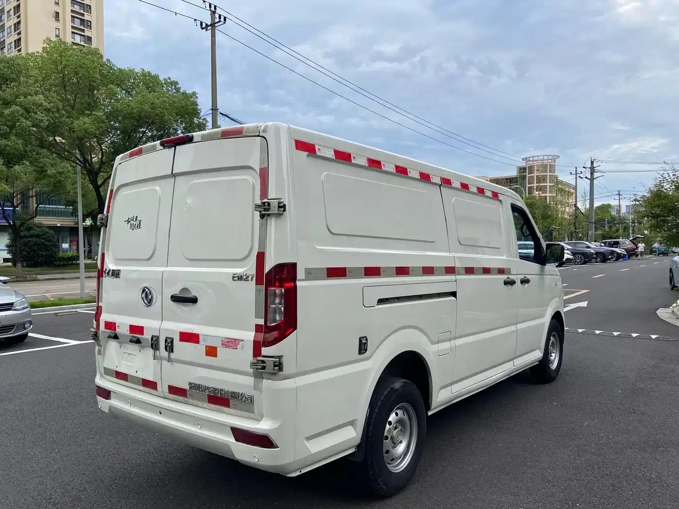 EM27 2024 Model, CATL 41.86kWh — миниатюра 13