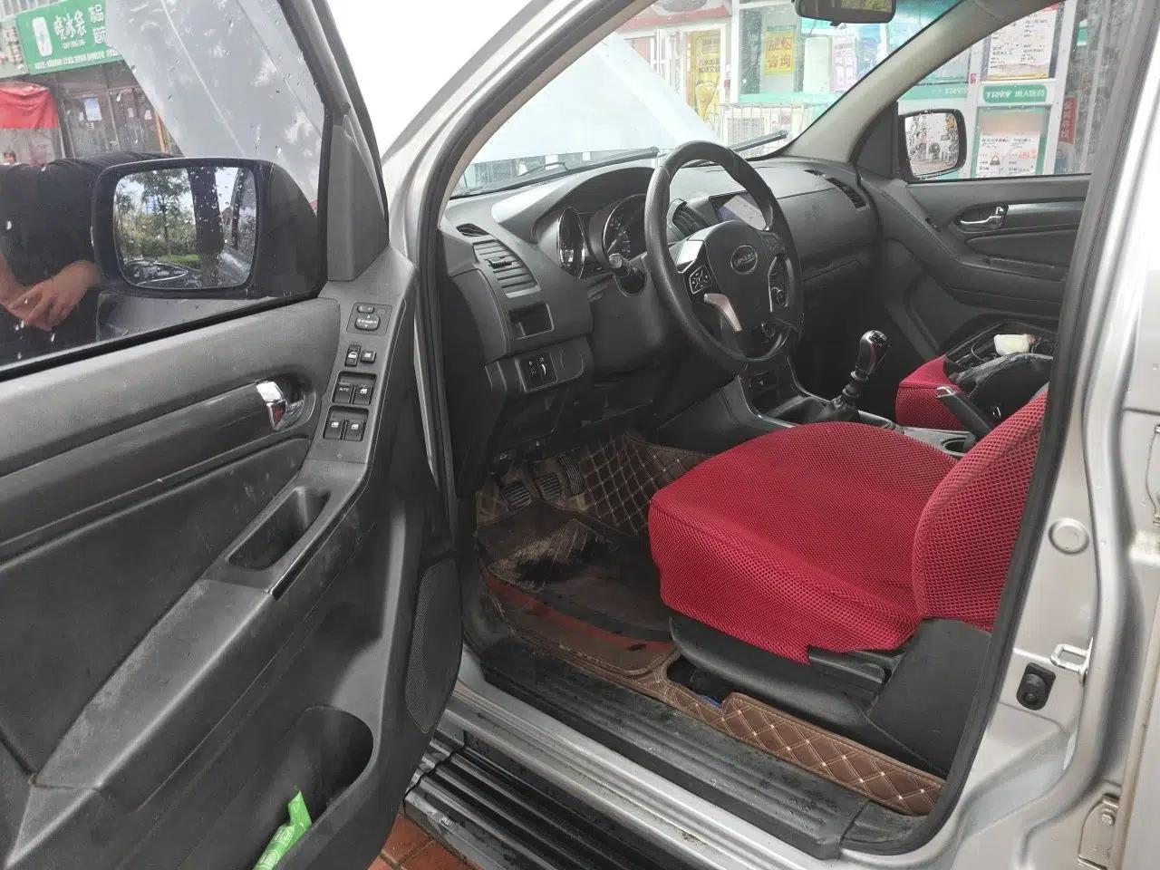 Isuzu TAGA 2021 1.8T Gasoline Manual Two-Wheel-Drive Value Edition Standard Wheelbase CE18 — миниатюра 16