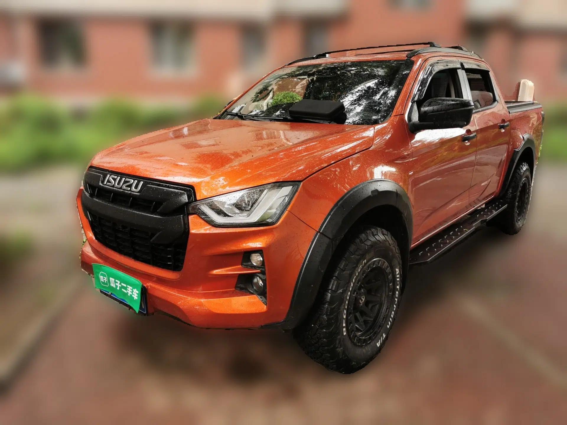 Isuzu D-MAX 2021 1.9T Automatic 4x4 Diesel Global Changle Leading RZ4E — миниатюра 1