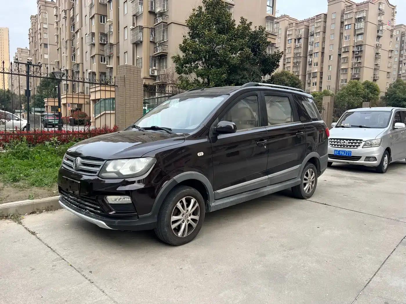 Fengguang 370 2016 Model 1.5L Manual Intelligent 7-Seater — миниатюра 1