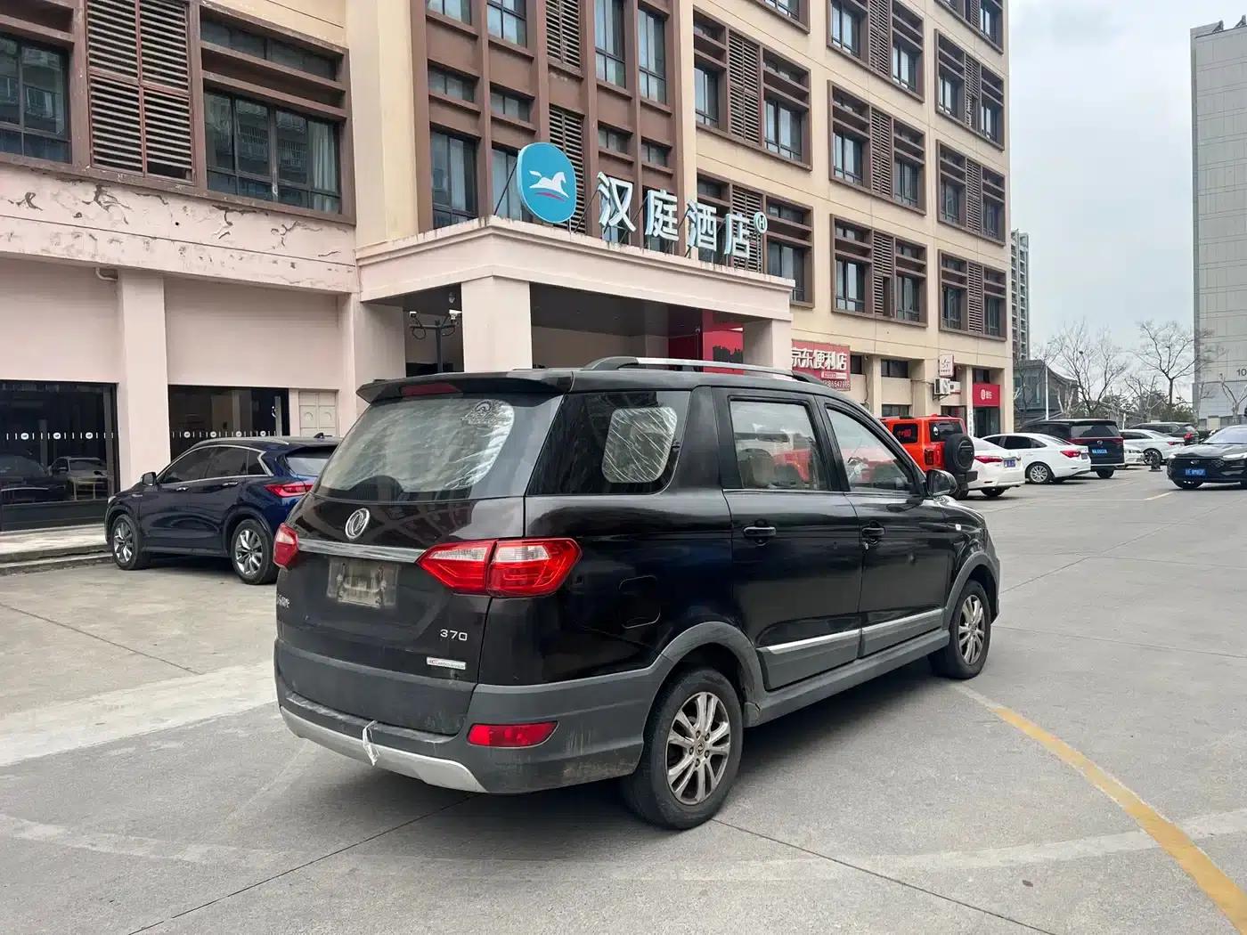 Fengguang 370 2016 Model 1.5L Manual Intelligent 7-Seater — миниатюра 8