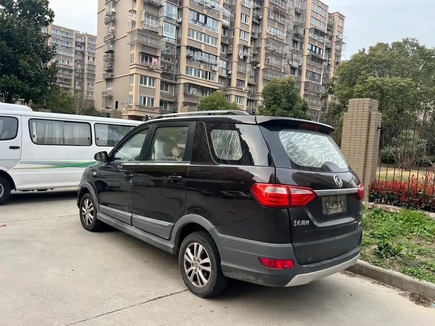 Fengguang 370 2016 Model 1.5L Manual Intelligent 7-Seater — миниатюра 9