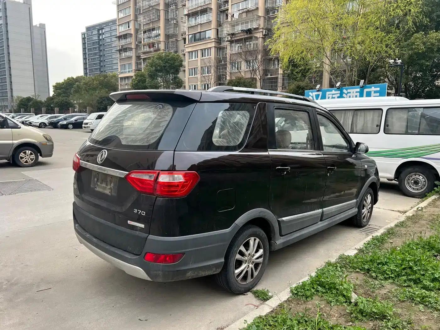 Fengguang 370 2016 Model 1.5L Manual Intelligent 7-Seater — миниатюра 10