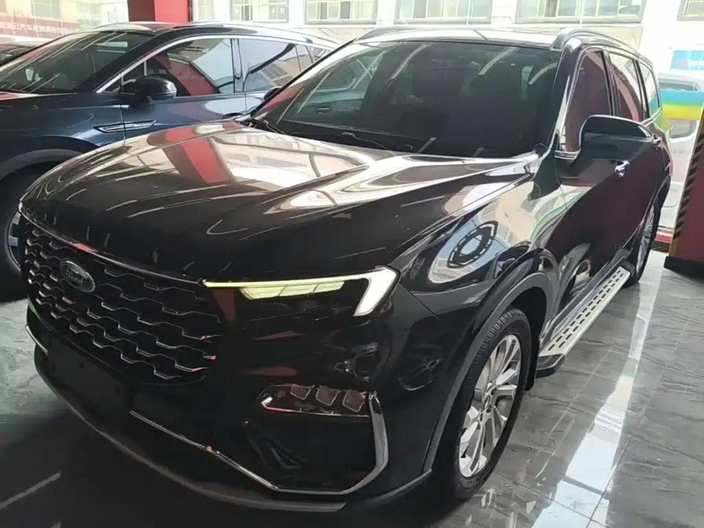 Lingyu 2021 EcoBoost 225 Platinum Edition 6-seater — миниатюра 1