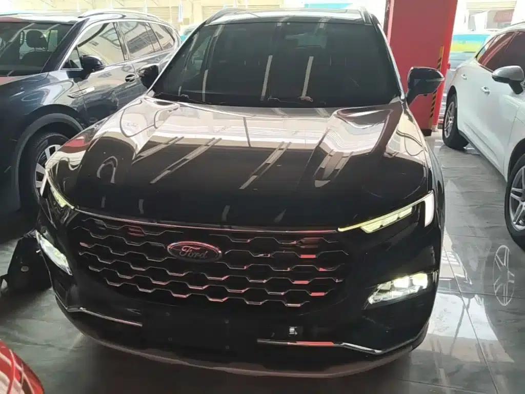 Lingyu 2021 EcoBoost 225 Platinum Edition 6-seater — миниатюра 3
