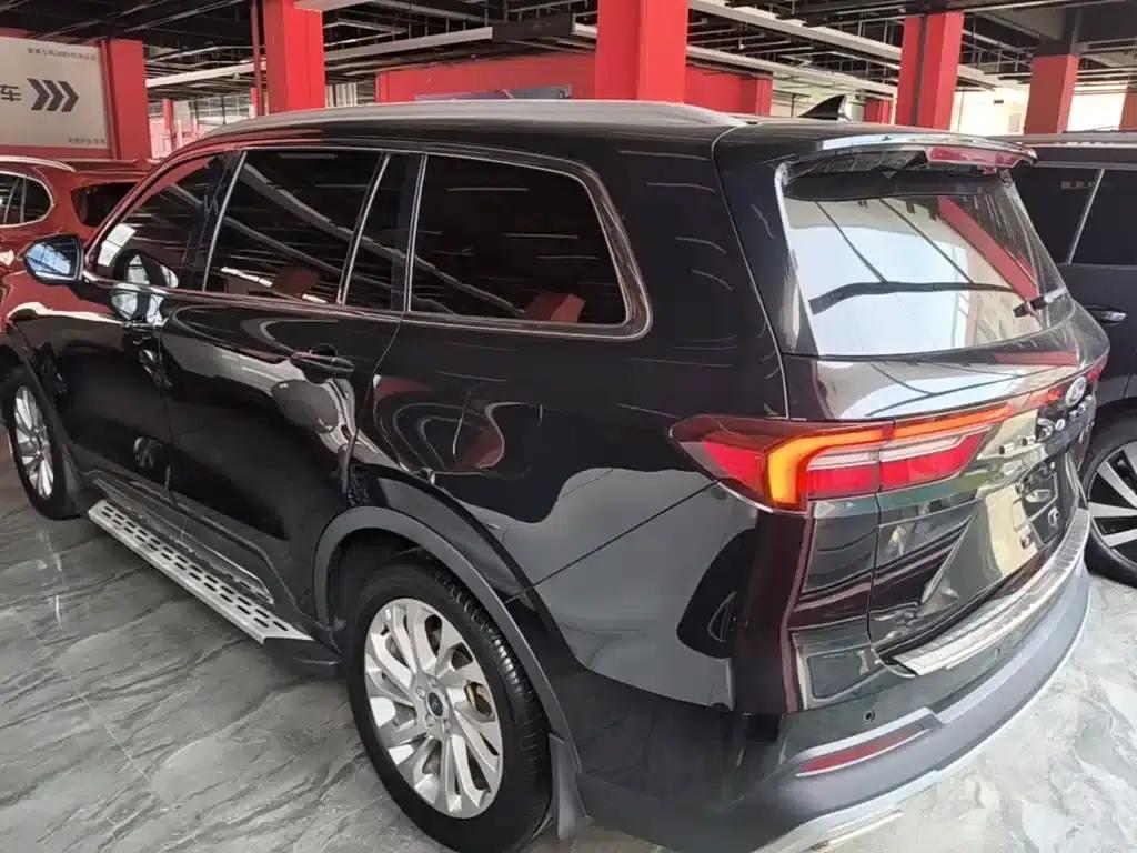 Lingyu 2021 EcoBoost 225 Platinum Edition 6-seater — миниатюра 23