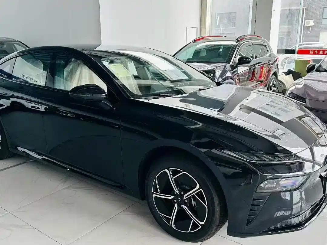 eπ007 2025 Pure Electric 550 Executive Edition — миниатюра 3