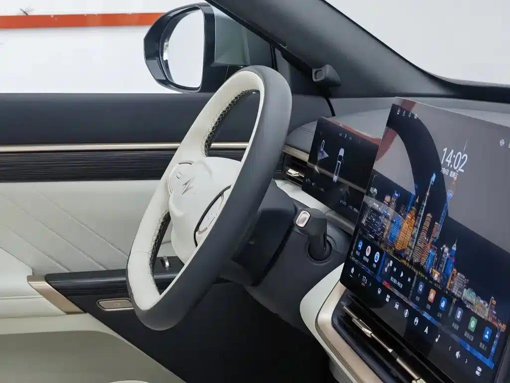 eπ008 2025 Model 210Ultra Intelligent Driving Edition 5-Seater — миниатюра 22