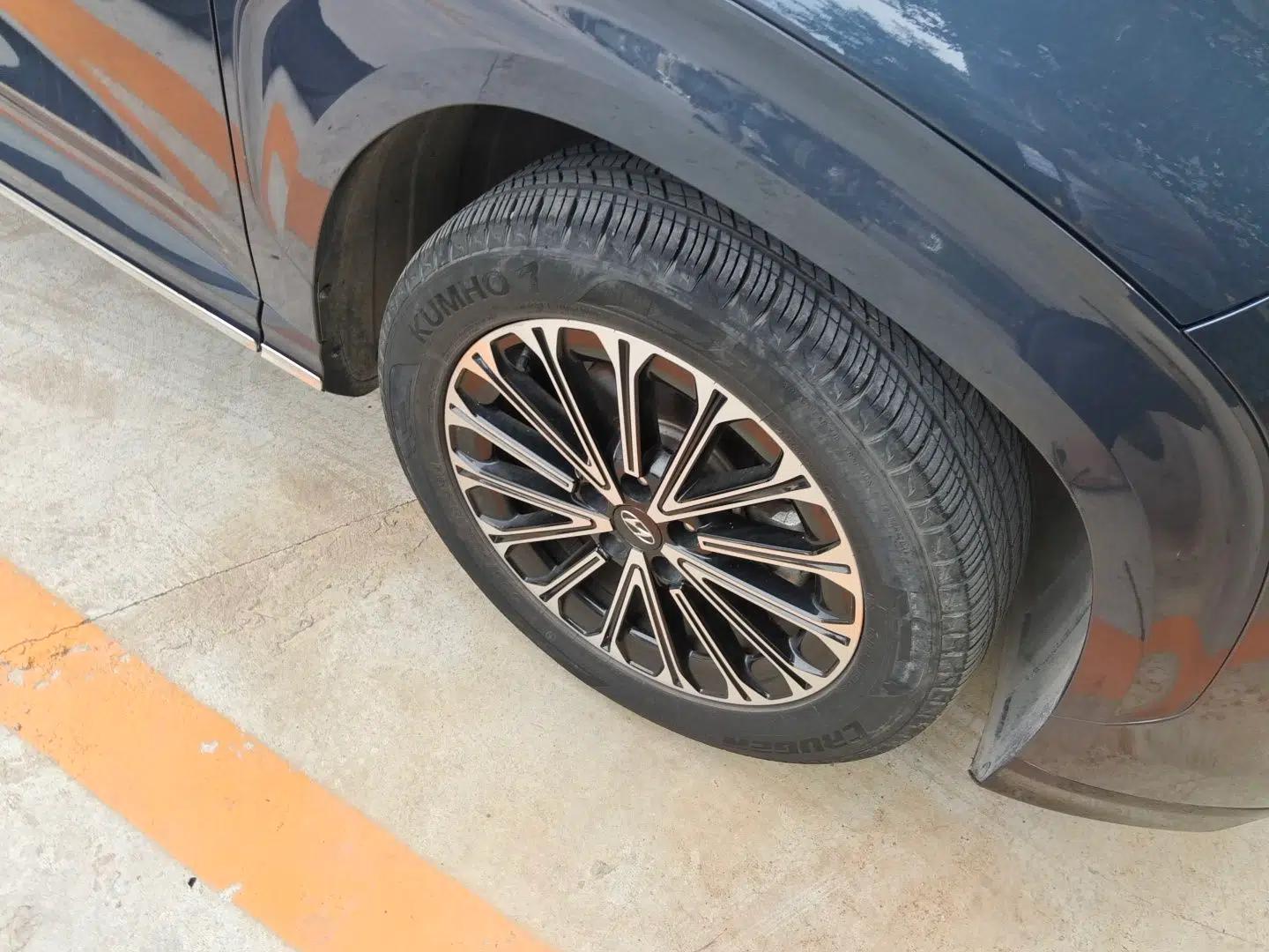 Hyundai Custo 2024 270TGDi LUX Prestige Edition — миниатюра 8