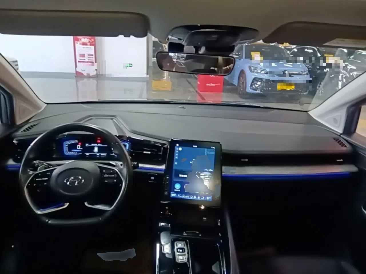 Hyundai Custo 2021 380TGDi Smart Love Flagship Edition TOP Premium — миниатюра 17