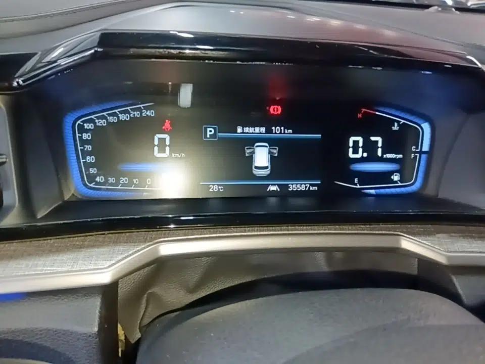 Hyundai Custo 2021 380TGDi Smart Love Flagship Edition TOP Premium — миниатюра 19