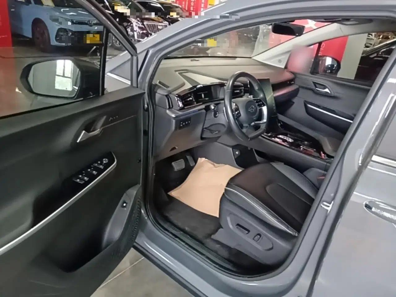 Hyundai Custo 2021 380TGDi Smart Love Flagship Edition TOP Premium — миниатюра 23