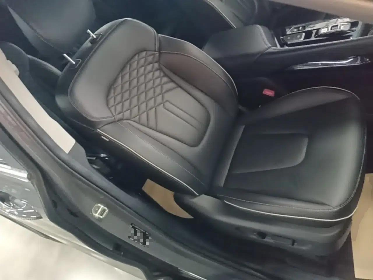 Hyundai Custo 2021 380TGDi Smart Love Flagship Edition TOP Premium — миниатюра 24