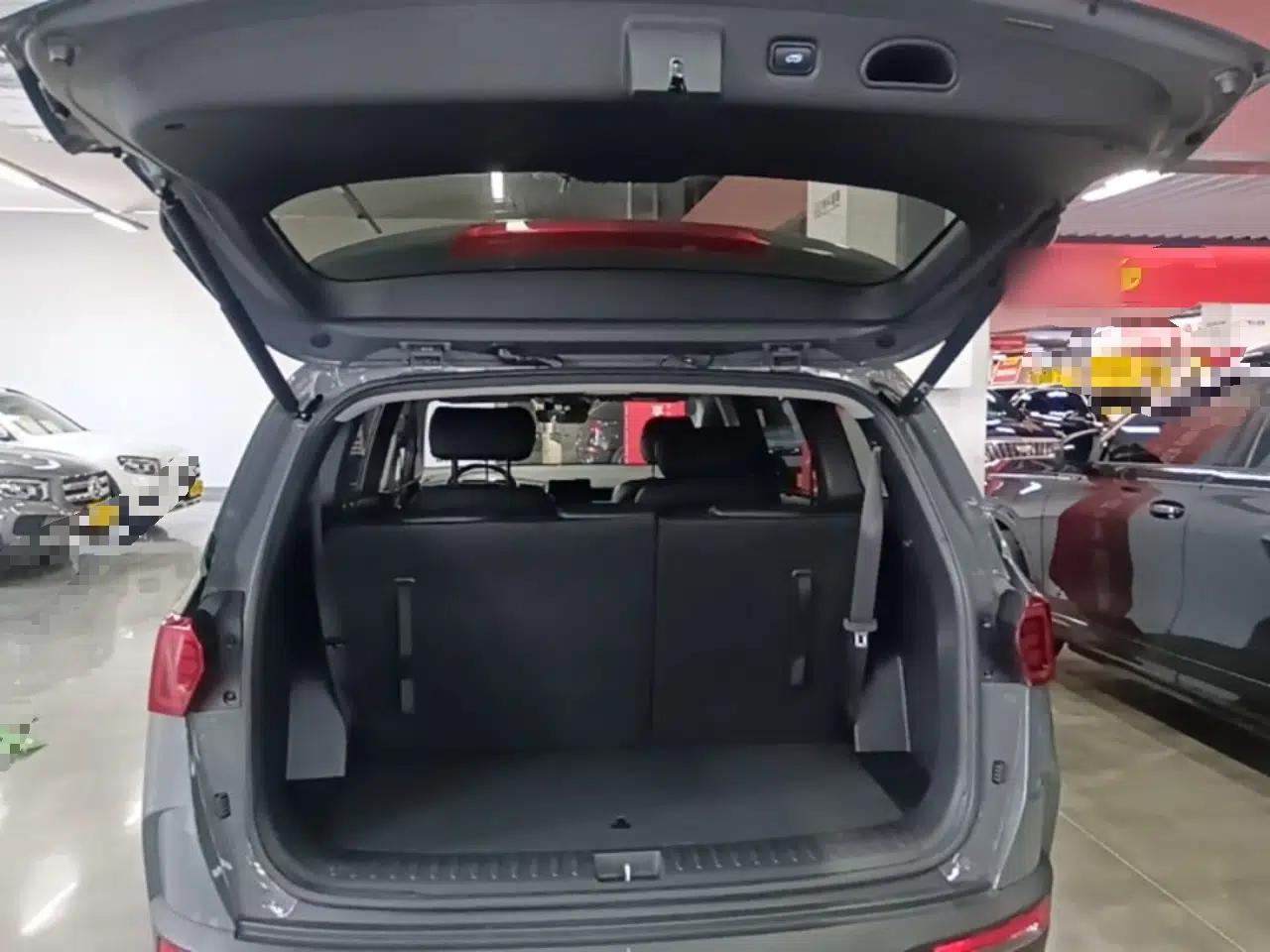 Hyundai Custo 2021 380TGDi Smart Love Flagship Edition TOP Premium — миниатюра 27